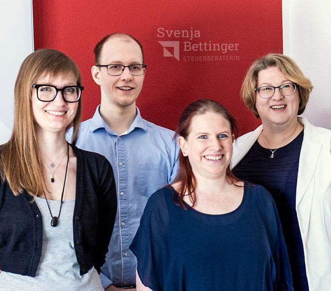 Svenja Bettinger und ihr Team
